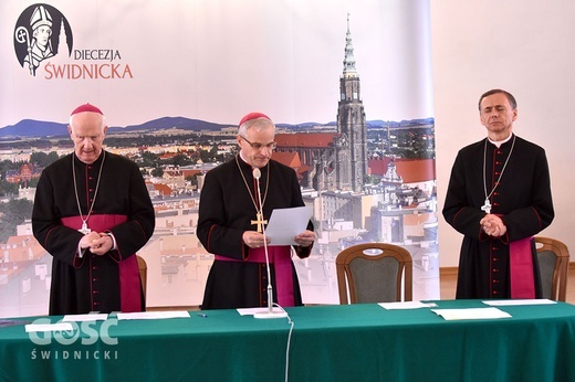 Kanoniczne objęcie diecezji świdnickiej