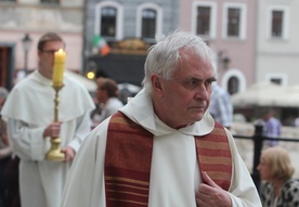 Ojciec Ludwik Wiśniewski jest już honorowym obywatelem m.in. Gdańska i Wrocławia.