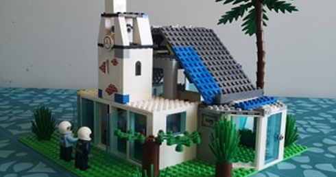 Kościół pw. Niepokalanego Poczęcia NMP w Baninie zbudowany z klocków LEGO.