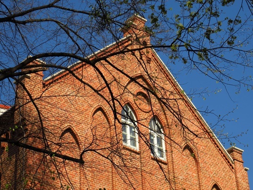 Rybnik. Gmach dla Muzeum Medycyny pięknieje