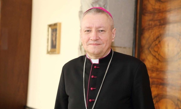 Biskupi z Katowic wzywają do odnowienia relacji z Jezusem i karmienia się Słowem Bożym 