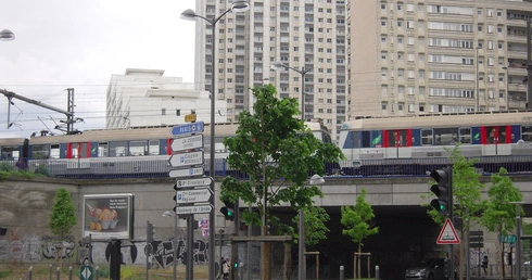 Prefekt podparyskiego departamentu Sekwana-Saint Denis obawia się "zamieszek głodowych"