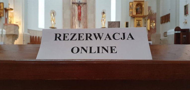 Dąbrowa Tarnowska. Na Mszę św. można zapisać się on-line