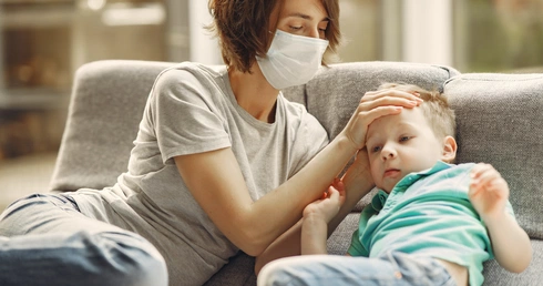 W. Brytania: Pewna liczba dzieci zmarła z powodu nieznanego stanu zapalnego