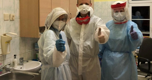 Rektor seminarium o pracy na oddziale z koronawirusem: Tu jest inny wymiar...