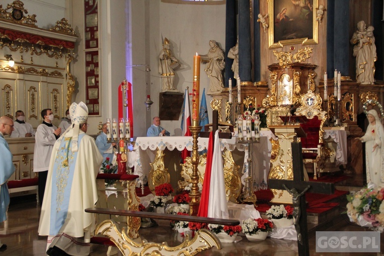 Uroczystość NMP Królowej Polski w Rokitnie