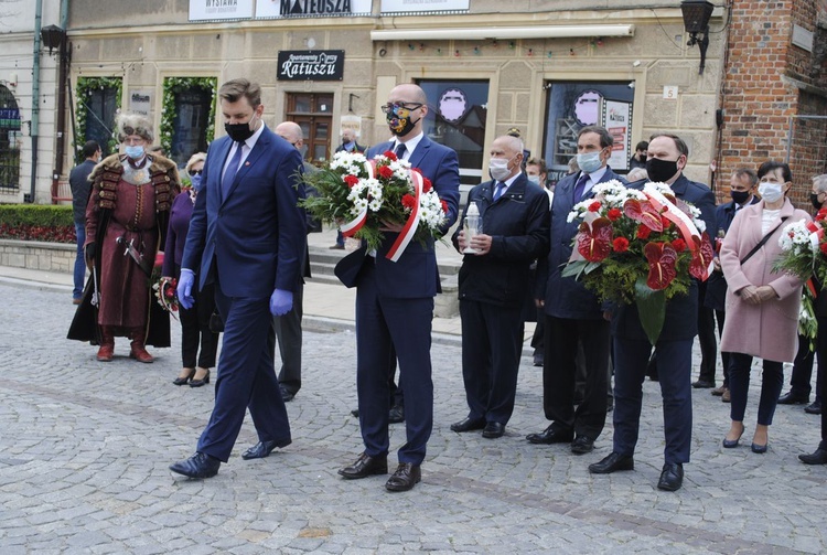 Uroczystości patriotyczne na Rynku