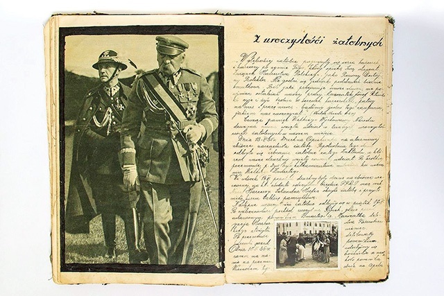 ▲	Wpis poświęcony uroczystościom żałobnym po śmierci marszałka Józefa Piłsudskiego.