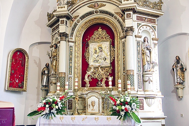 ▲	Od ponad 300 lat odwiedzają to miejsce pielgrzymi nie tylko z Pomorza.