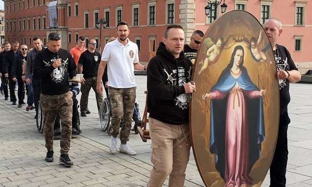Cudem Matki Bożej Łaskawej jest przemiana męskich serc