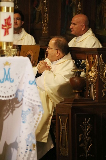 Msza św. w Sanktuarium św. Józefa w Kaliszu pod przewodnictwem bp. Marka Mendyka