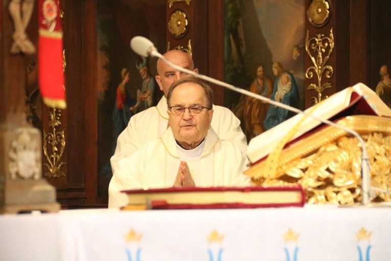 Msza św. w Sanktuarium św. Józefa w Kaliszu pod przewodnictwem bp. Marka Mendyka