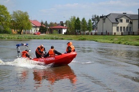 Ta łódź ratownicza kosztowała prawie 63 tys. złotych.