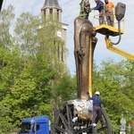 Knurów. Św. Barbara trafiła na pomnik