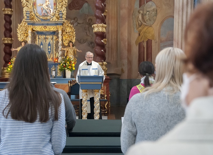 Pierwsza lekcja w Skrzatuskiej Szkole Modlitwy