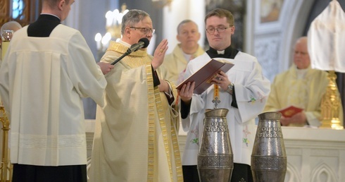 Bp Henryk Tomasik prosi o wspieranie mediów diecezjalnych