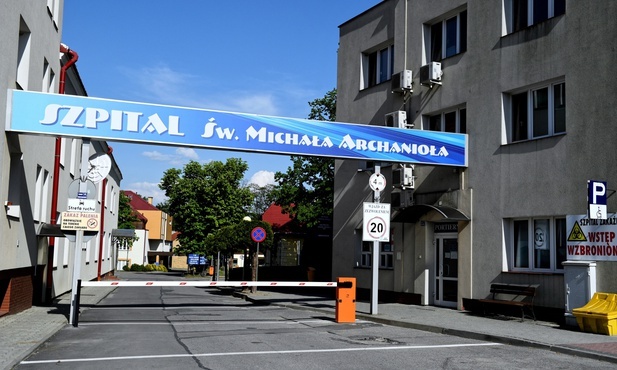 210 nowych zakażeń koronawirusem, kolejne 3 osoby zmarły, wyzdrowiało 5816 osób