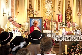 Ubiegłoroczne obchody urodzin Karola Wojtyły w bazylice Ofiarowania NMP w Wadowicach.