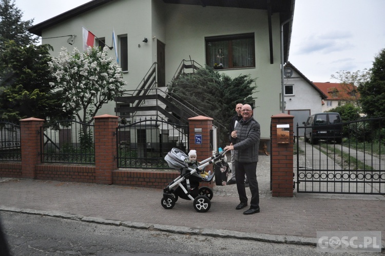 Figura Matki Bożej Fatimskiej przejechała ulicami Gubina