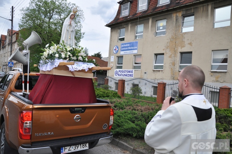 Figura Matki Bożej Fatimskiej przejechała ulicami Gubina