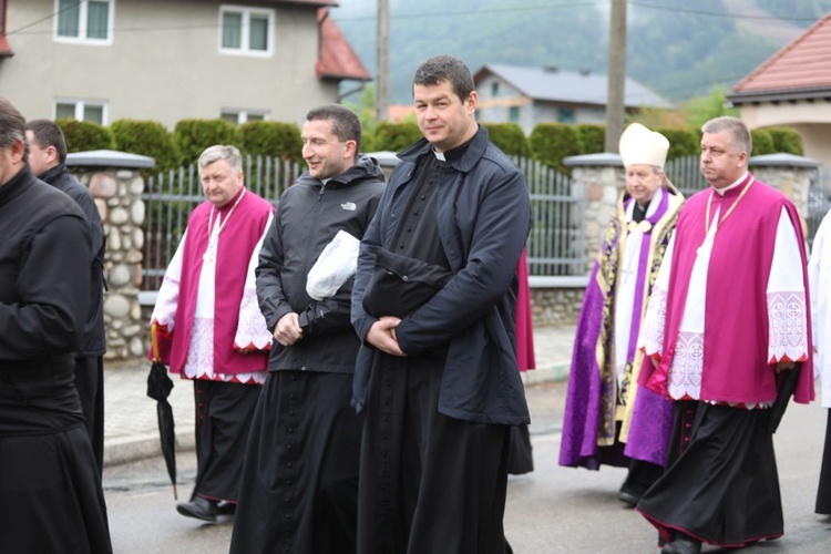 Pogrzeb śp. ks. Michała Klisia w Międzybrodziu Żywieckim