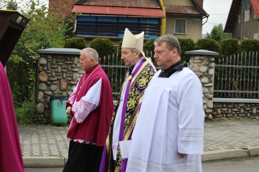 Pogrzeb śp. ks. Michała Klisia w Międzybrodziu Żywieckim