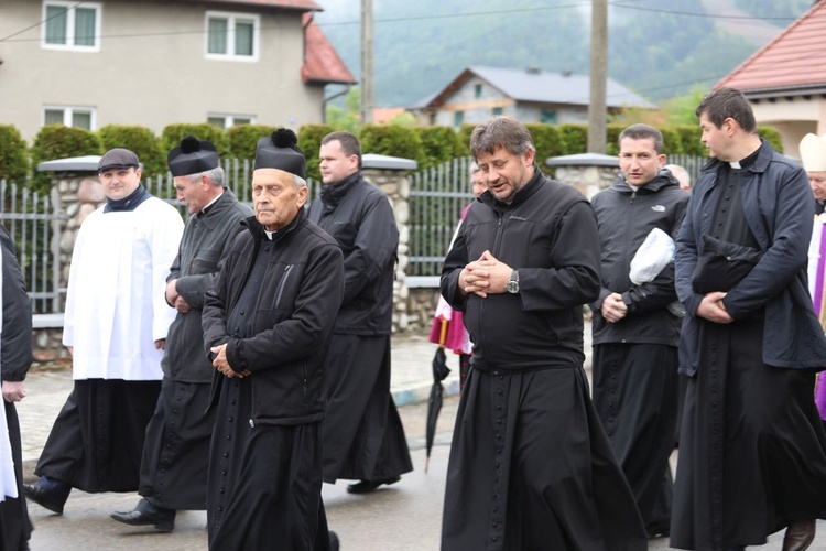 Pogrzeb śp. ks. Michała Klisia w Międzybrodziu Żywieckim