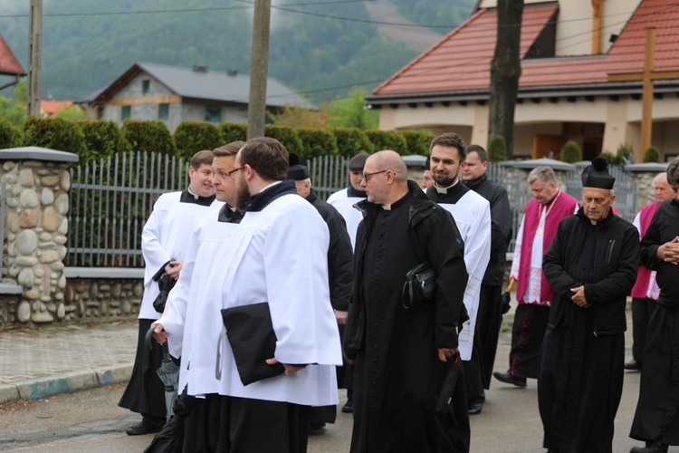 Pogrzeb śp. ks. Michała Klisia w Międzybrodziu Żywieckim