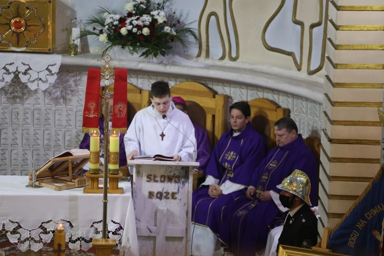 Pogrzeb śp. ks. Michała Klisia w Międzybrodziu Żywieckim