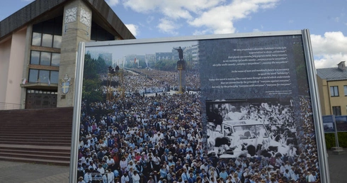 Wystawa poświęcona Janowi Pawłowi II 