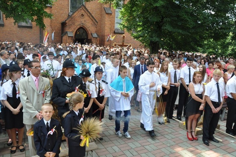 Przed epidemią. Tłumy na sierpniowym odpuście.