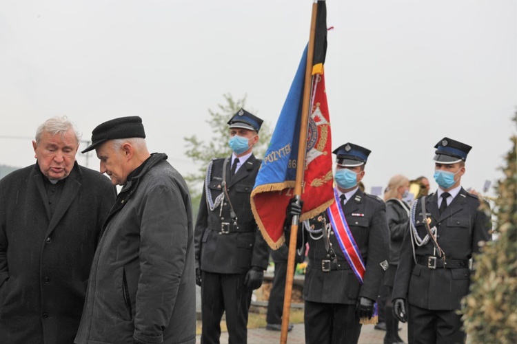 Pogrzeb śp. ks. Jana Drzyzgi w Górkach Wielkich