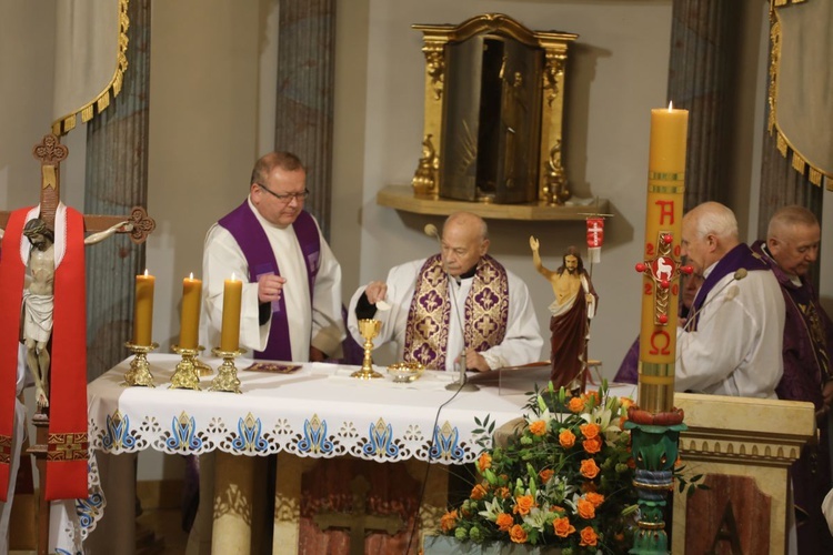 Pogrzeb śp. ks. Jana Drzyzgi w Górkach Wielkich