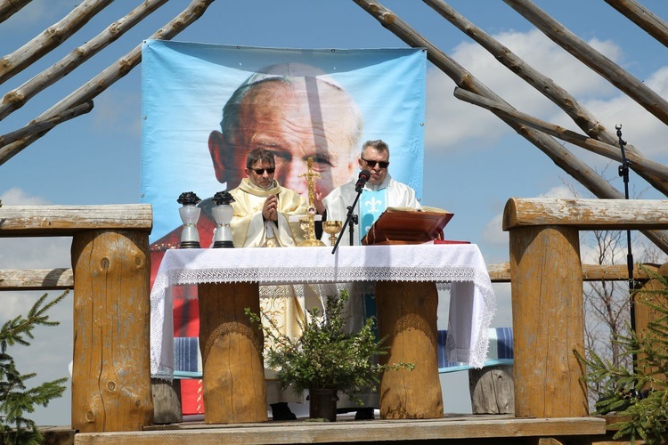 Nabożeństo fatimskie i papieskie urodziny na Bendoszce - 2020