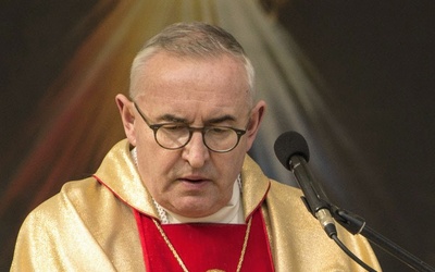 Bp Jarecki o Janie Pawle II: Był święty, bo pozwolił, by przez niego działał Bóg