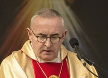 Bp Jarecki o Janie Pawle II: Był święty, bo pozwolił, by przez niego działał Bóg