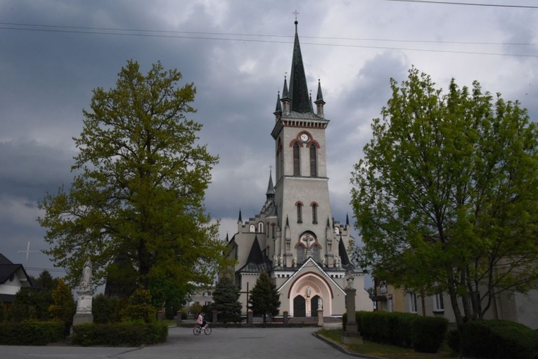 Serce i chorągiew dla Jana Pawła II