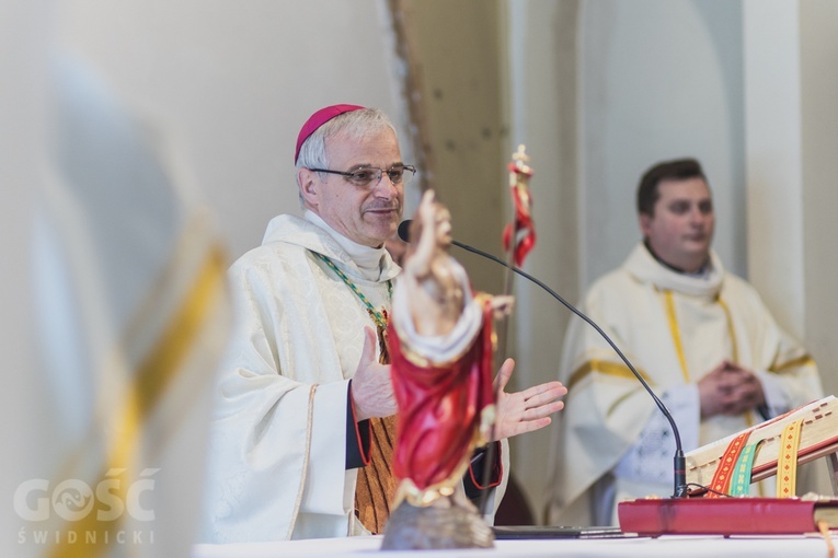 Złoty jubileusz przyjęcia I Komunii Świętej bpa Marka Mendyka