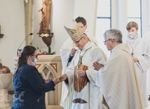 Bp Marek Mendyk po raz pierwszy odwiedził swoją parafię jako ordynariusz świdnicki.