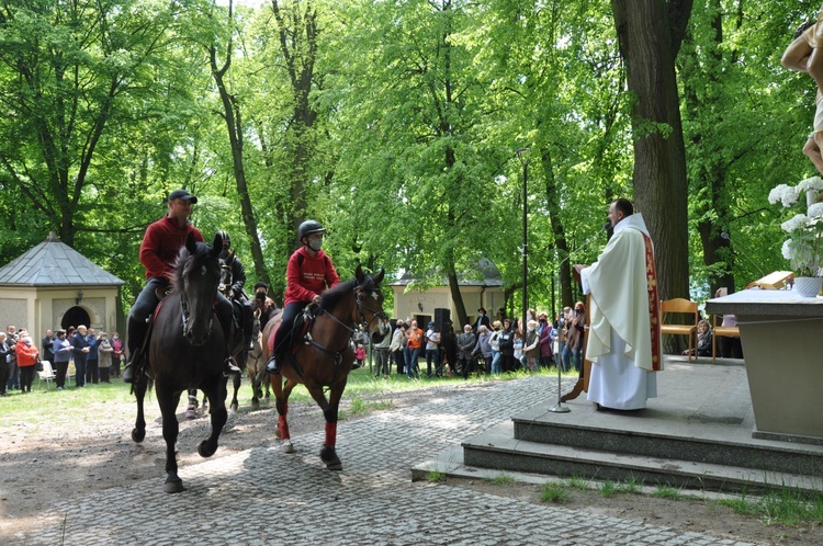 Pielgrzymka miłośników koni na Górę Świętej Anny