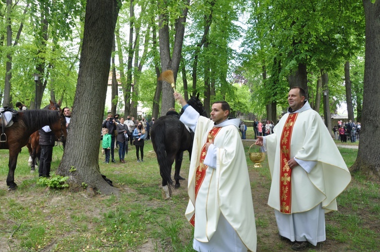 Pielgrzymka miłośników koni na Górę Świętej Anny