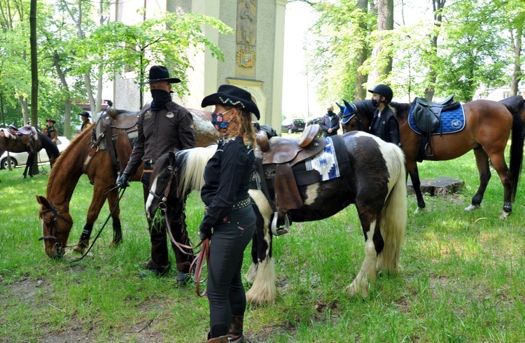 Pielgrzymka miłośników koni na Górę Świętej Anny