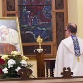 Klerycy o papieskiej rocznicy 