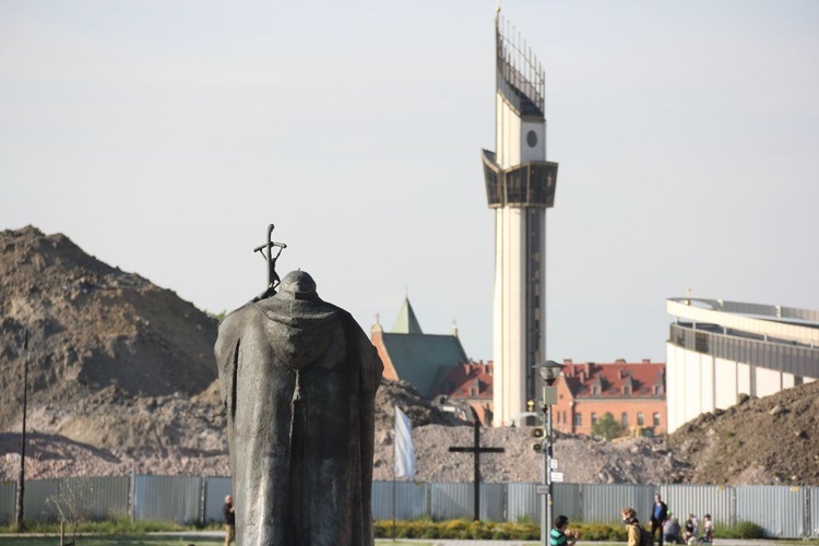 Obchody rocznicy urodzin św. Jana Pawła II na Białych Morzach