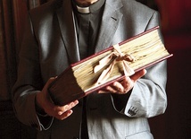 Ks. prof. Jacek Urban, historyk, wykładowca UPJPII, dziekan Kapituły Katedralnej na Wawelu, napisał kilkanaście artykułów naukowych o biskupiej posłudze przyszłego papieża.