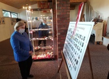 Janów Lubelski. Wystawa pamiątek o św. Janie Pawle II