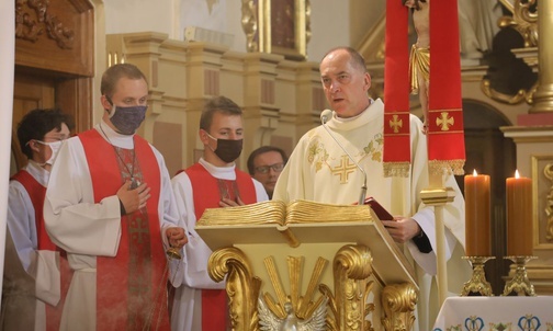 Za wspólne świętowanie dziękował ks. Piotr Konieczny