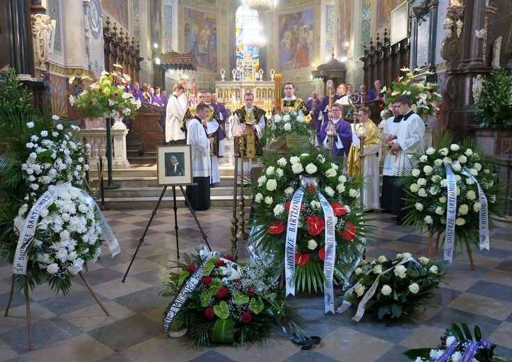 Pogrzeb siostry Bartłomiei Orzoł