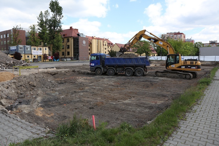 Ruszyła budowa centrum inżynierskiego wspomagania medycyny w Zabrzu