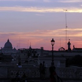 Burmistrz Rzymu zaprasza turystów: Miasto jest bezpieczne